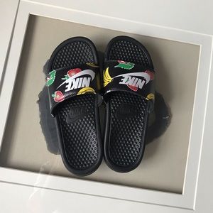 Nike slides